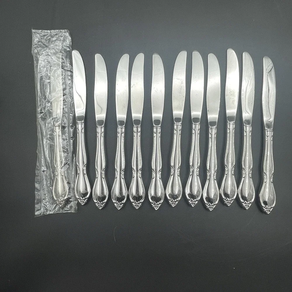 Lot of 12 Unmarked Chantelaine Pattern Flatware Knives Stainless Replacement